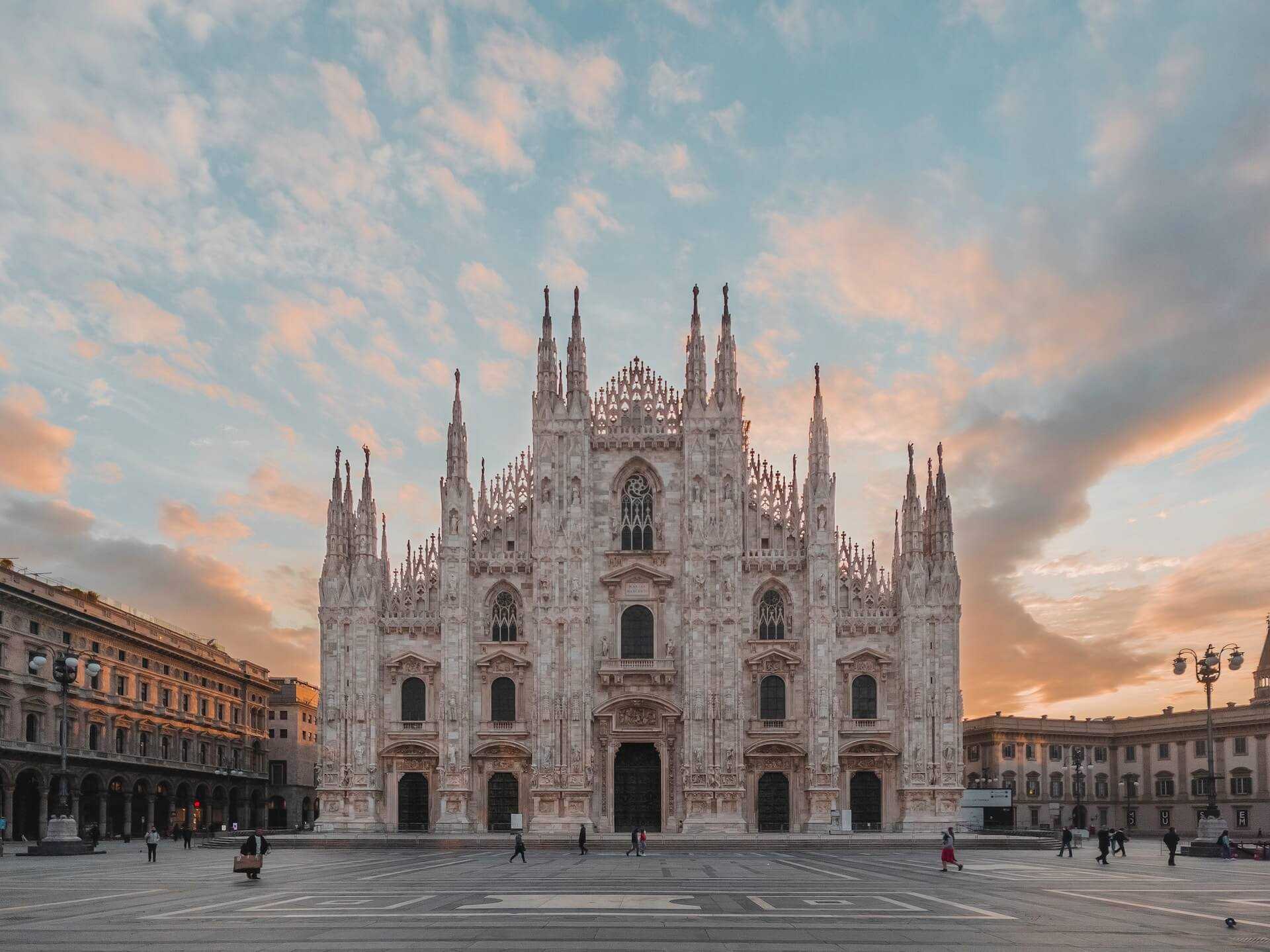 Domul din Milano toamna – o atractie spectaculoasa