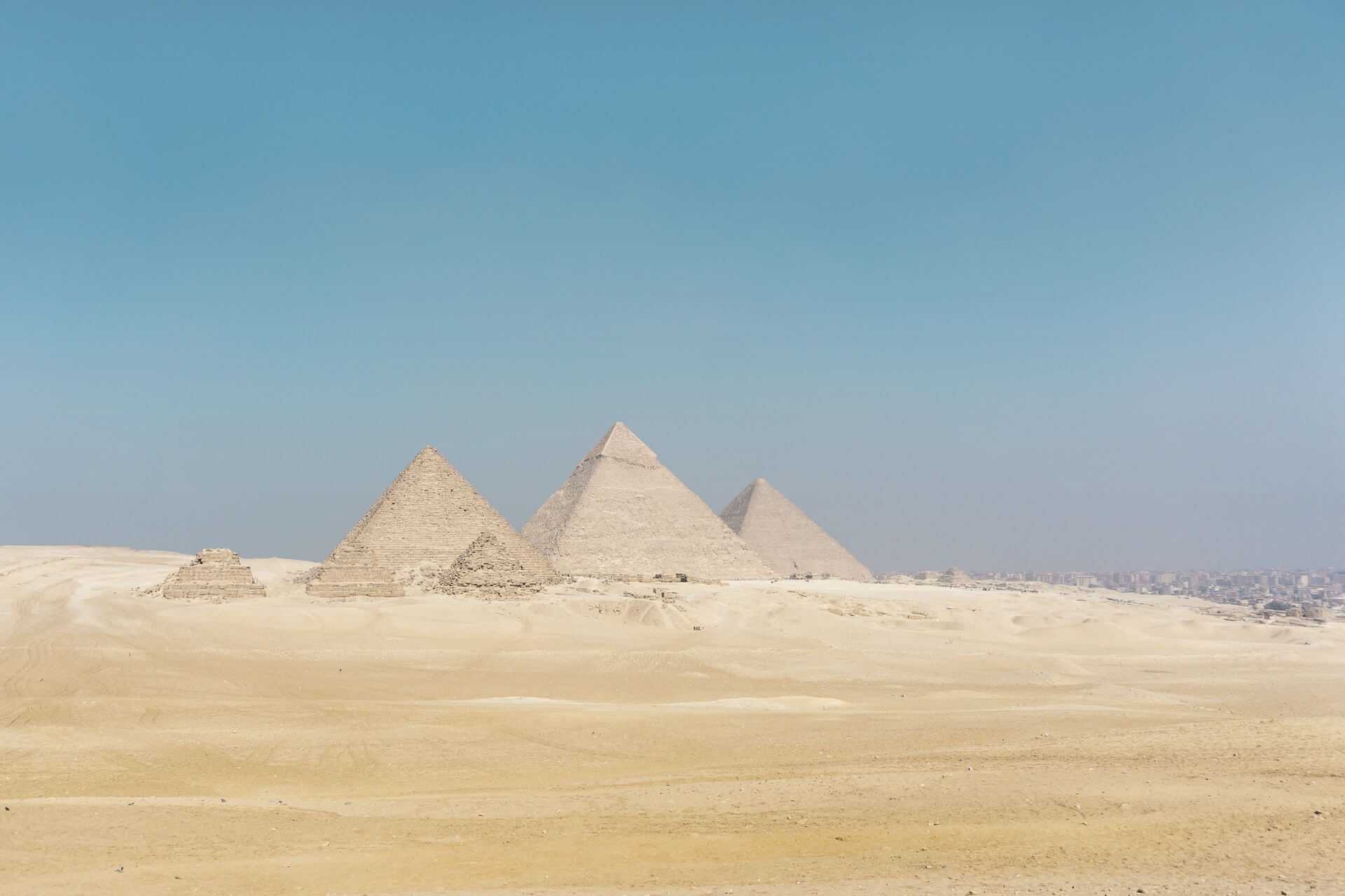 Marile Piramide din Egipt - Viziteaza!