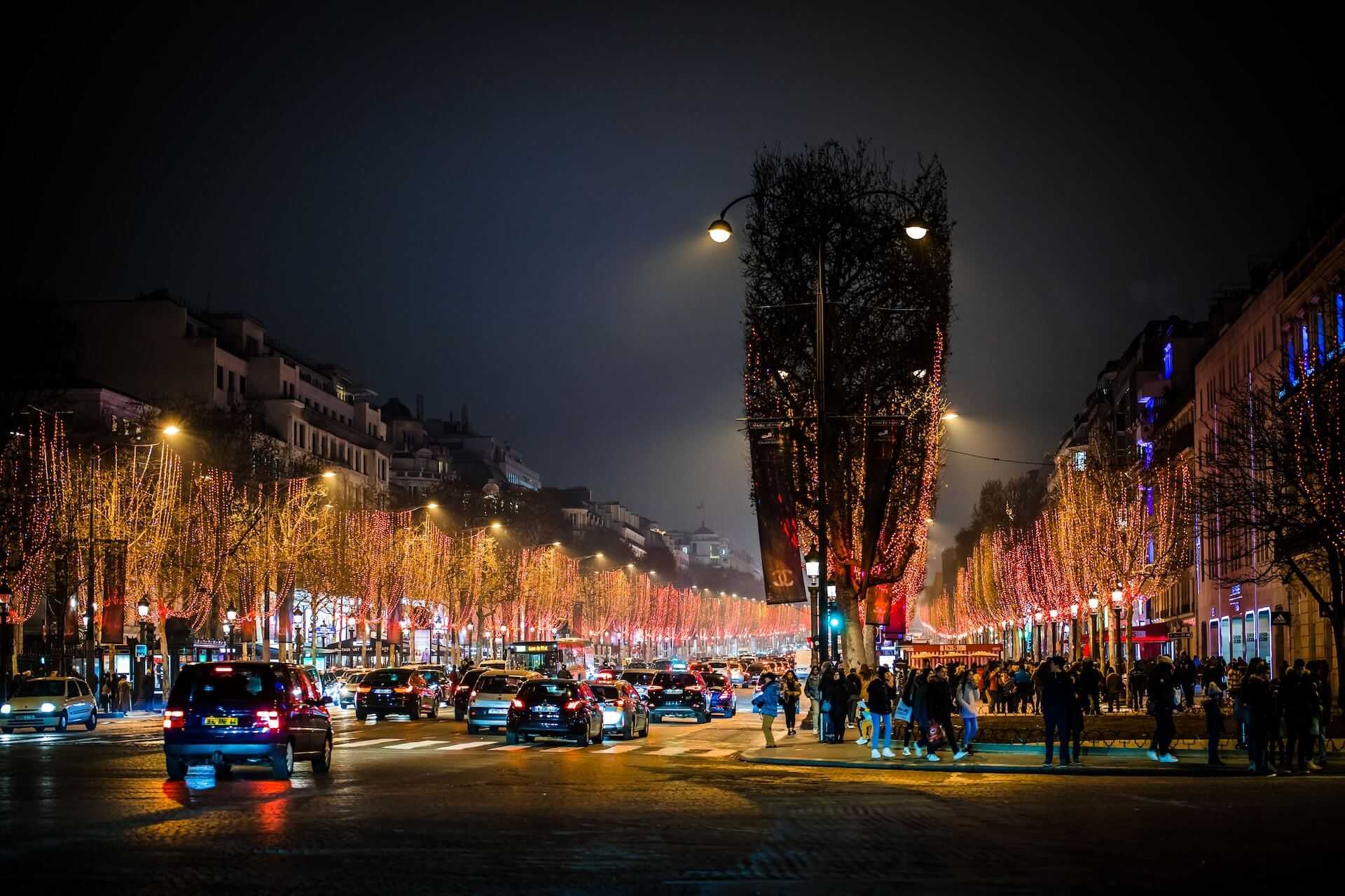 Bulevardul Champs Elysees