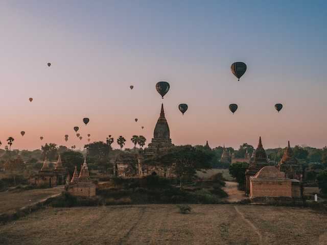 Bagan - un oras antic al pagodelor si templelor