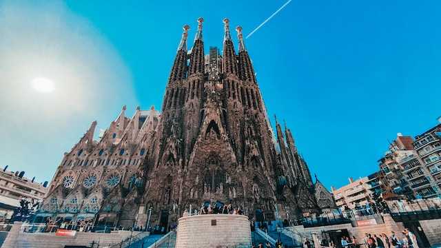 Sagrada Familia - un loc minunat iarna